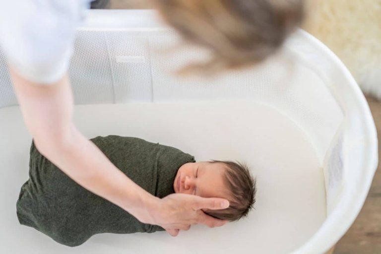 Can a Baby Sleep Soundly in a Vibrating Bassinet for Optimal Rest?